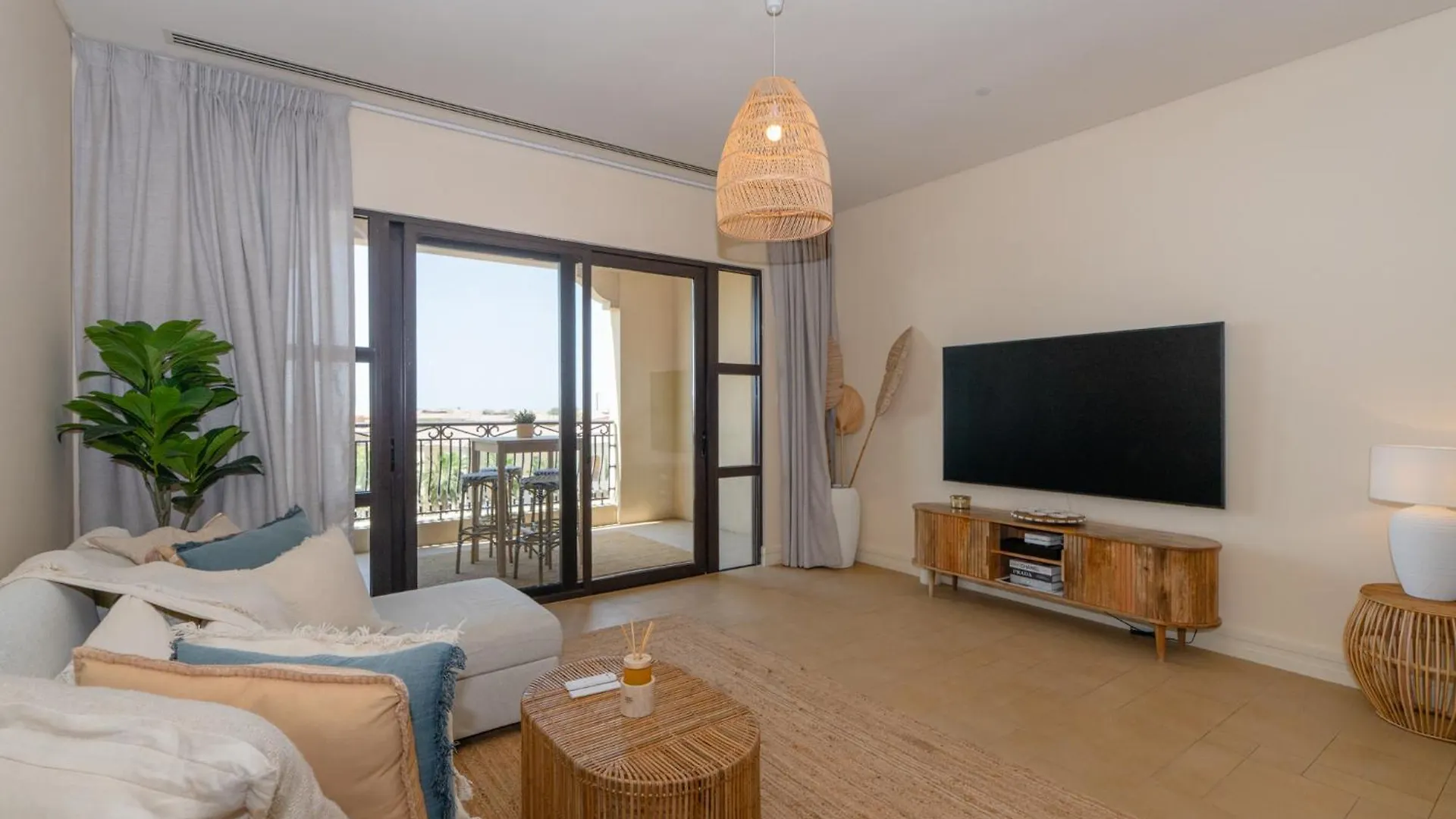 شقة Voyage Saadiyat Island Retreat أبو ظبي